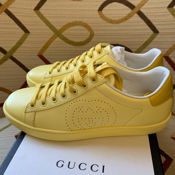 Auth. Gucci Interlocking Ace leather yellow36(6.5) - Picture 2 of 4
